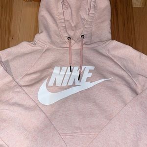 Light pink Nike sweatshirt